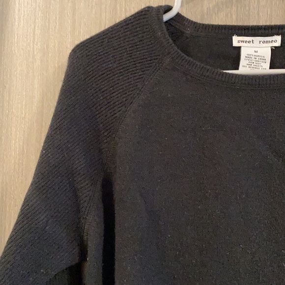 ❗️BOGO❗️sweet romeo Sweater - Picture 3 of 7